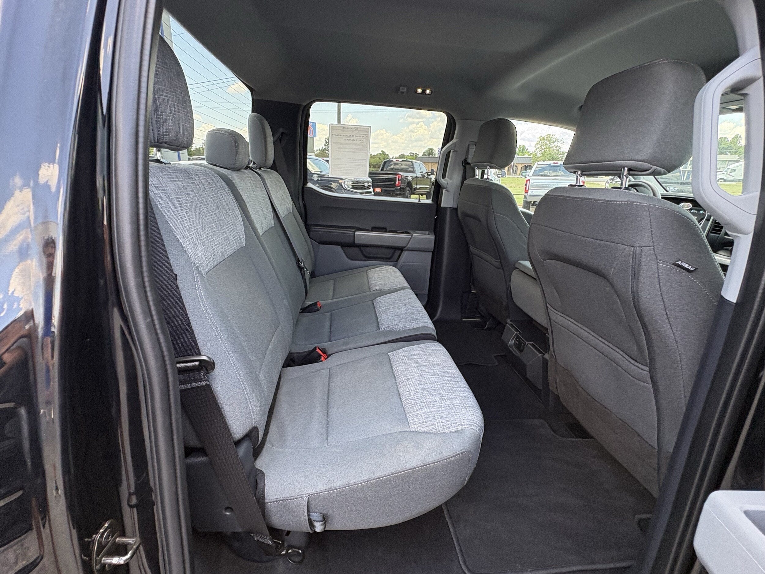 2023 Ford F-150 XLT - Photo 18