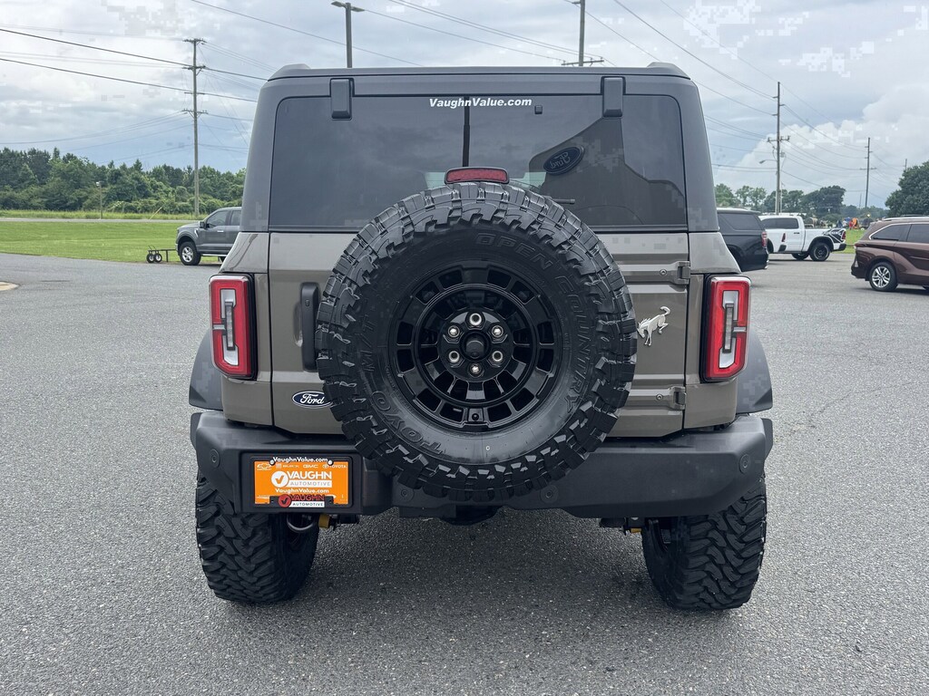 New 2026 Ford Bronco Outer Banks SUV