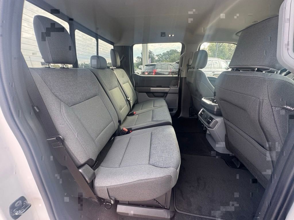 2025 Ford F-150 XLT - Photo 18