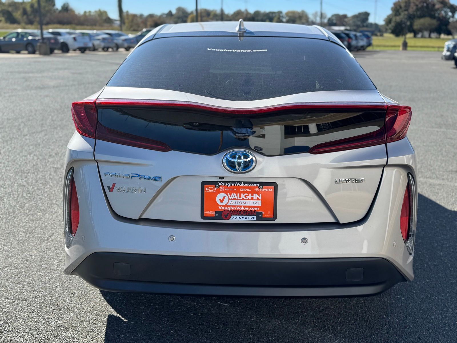 2021 Toyota Prius Prime LE photo 4