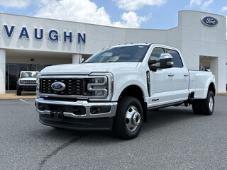 2026 Ford F-350 Lariat Truck Crew Cab