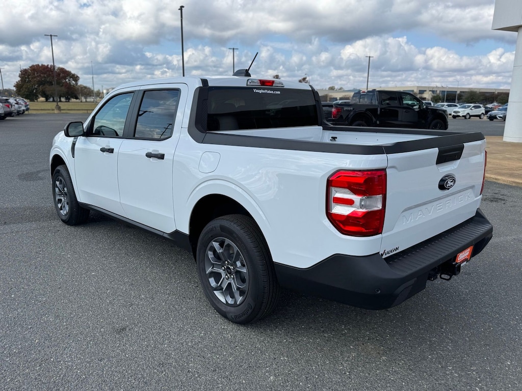 New 2025 Ford Maverick XLT Truck