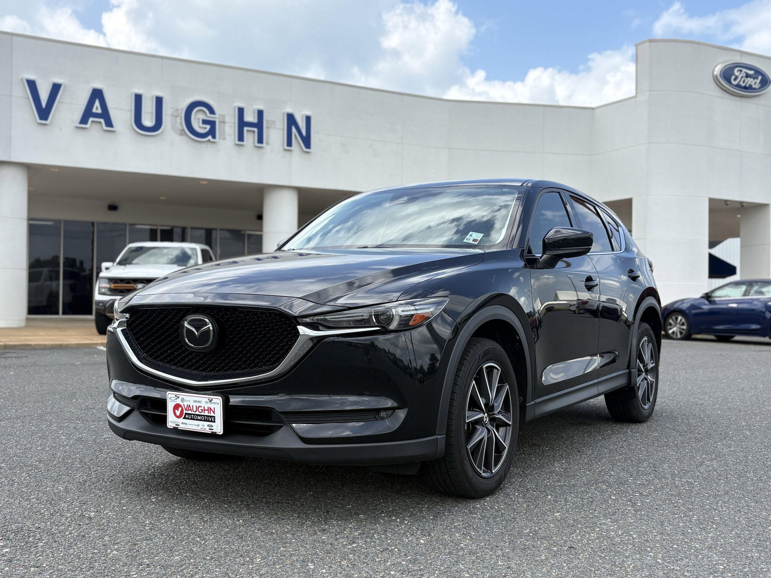 2017 Mazda CX-5 Grand Touring auto's photo