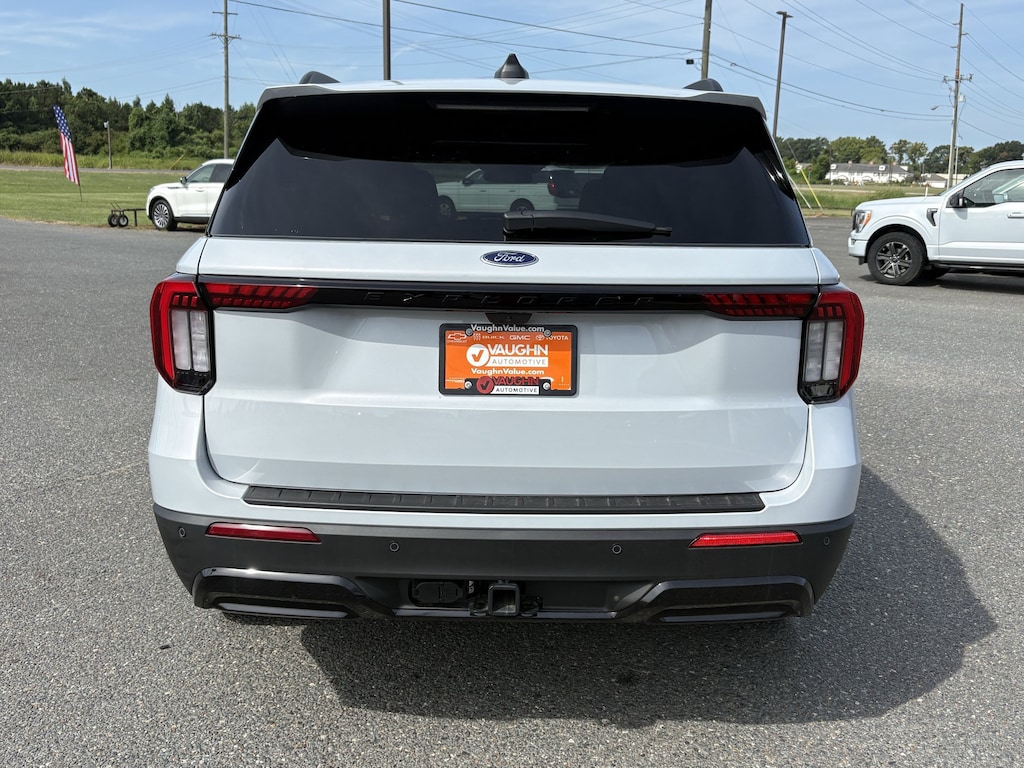 New 2026 Ford Explorer ST-Line SUV