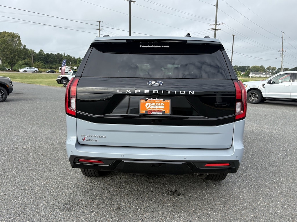 New 2027 Ford Expedition Platinum SUV