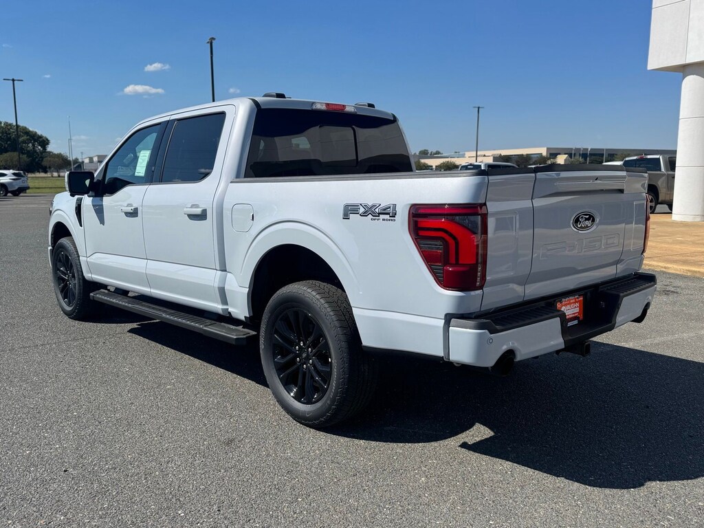 New 2025 Ford F-150 Lariat Truck