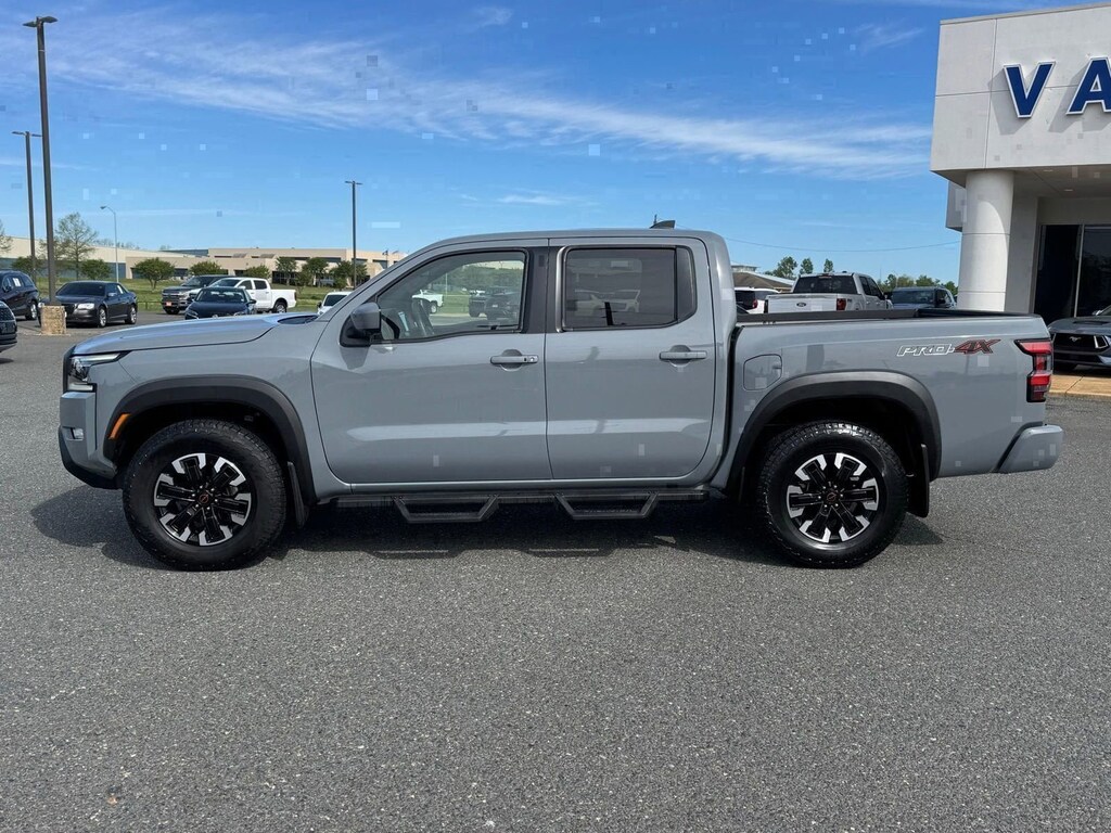 Used 2023 Nissan Frontier PRO-4X Truck
