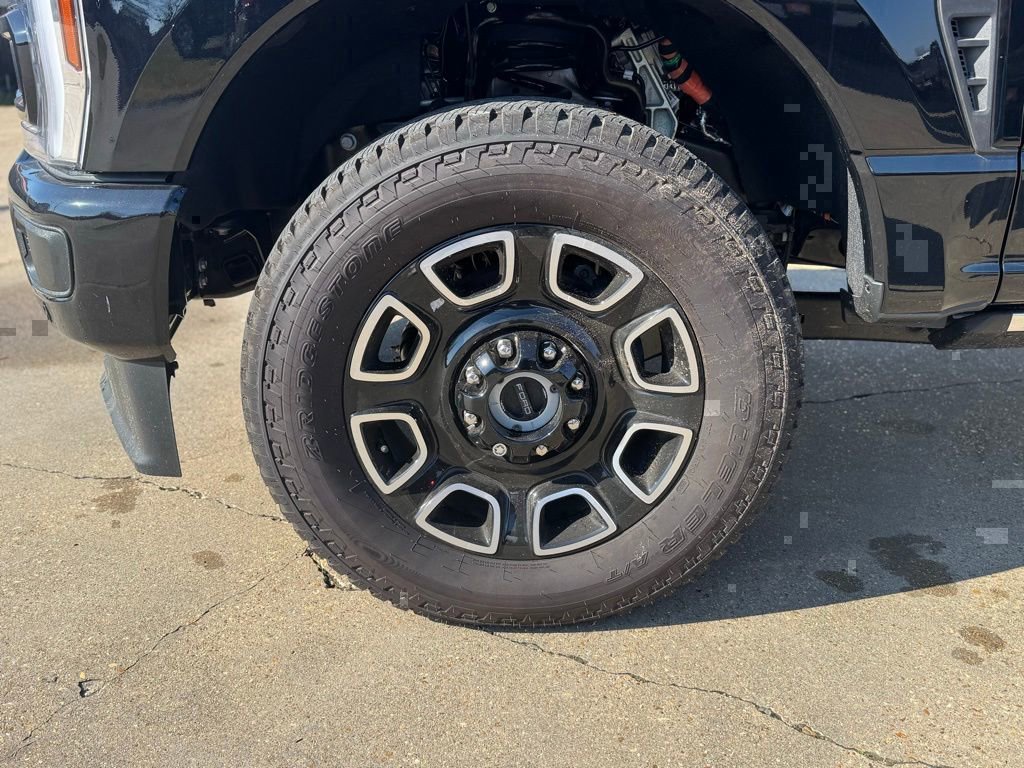 2026 Ford F-250 Super Duty Platinum - Photo 8