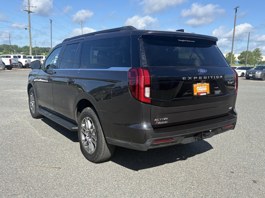 Used 2025 Ford Expedition Max Active SUV