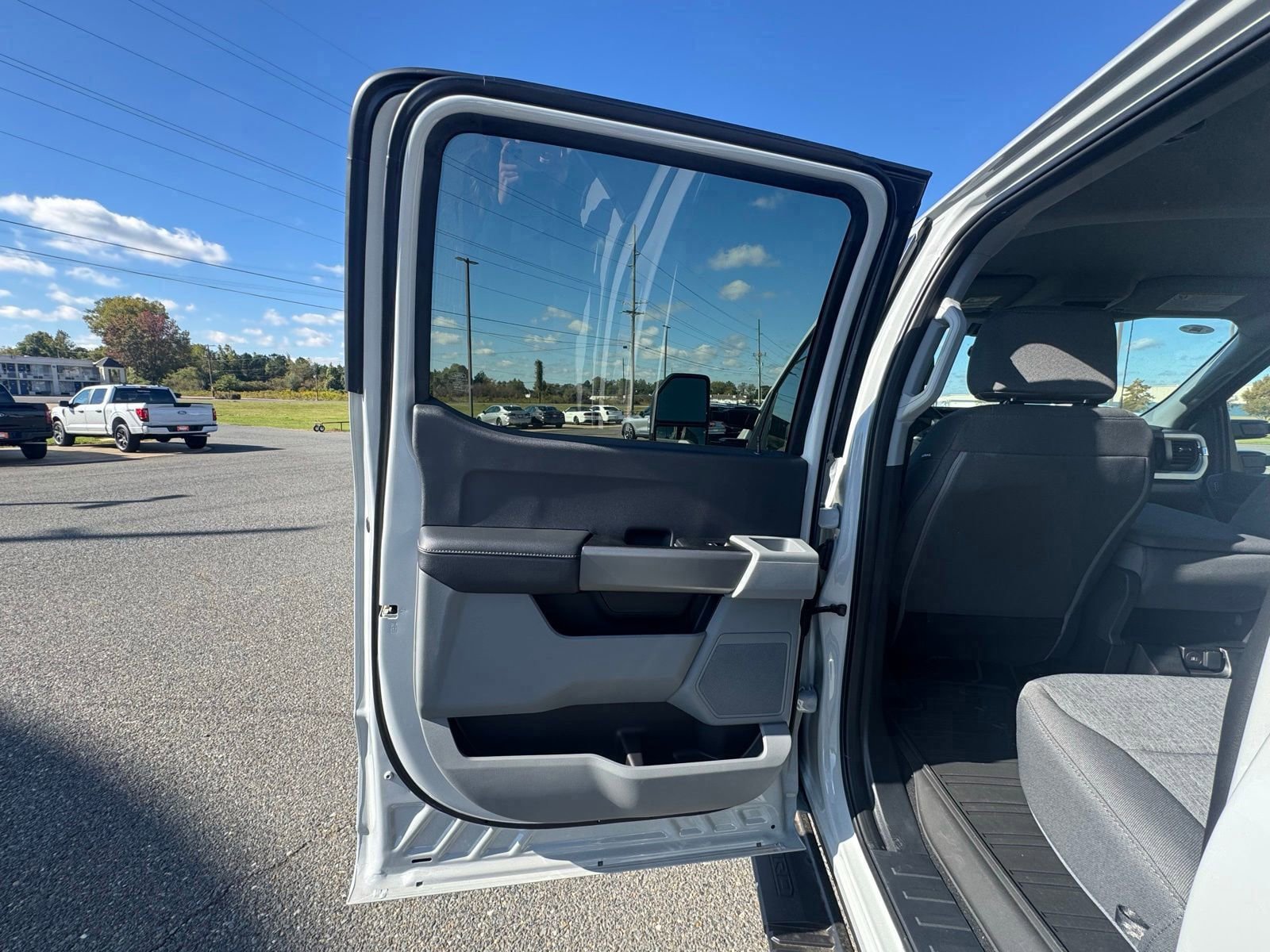 2026 Ford F-250 Super Duty XL - Photo 15