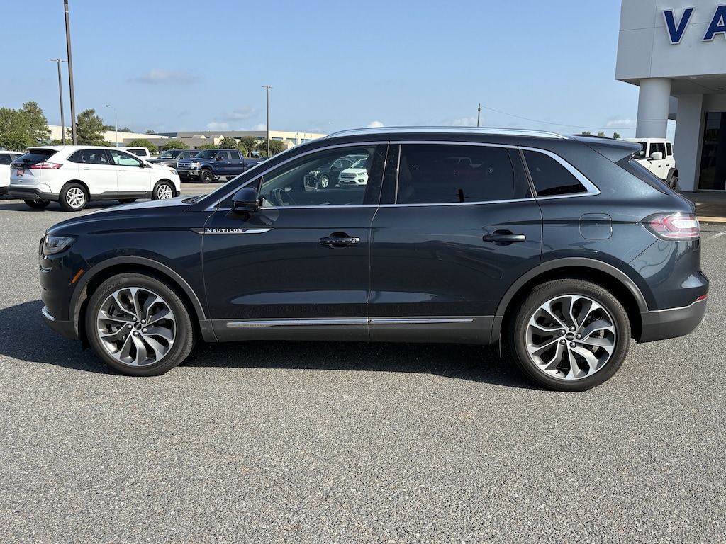 Used 2023 Lincoln Nautilus Reserve SUV