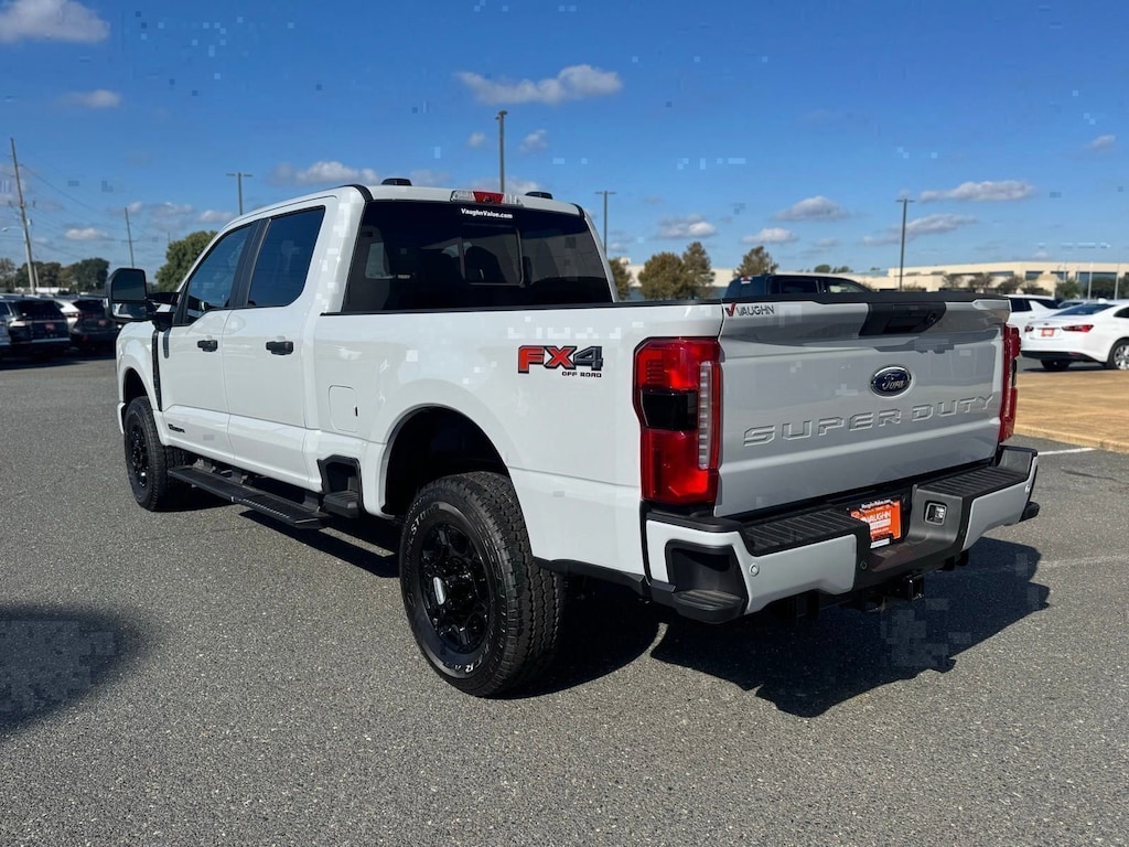 New 2026 Ford F-250 XL Truck Crew Cab