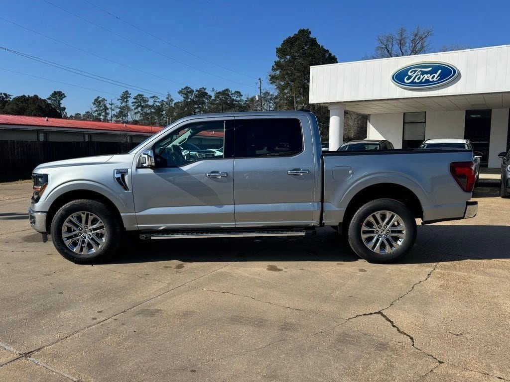 New 2026 Ford F-150 XLT Truck SuperCrew Cab