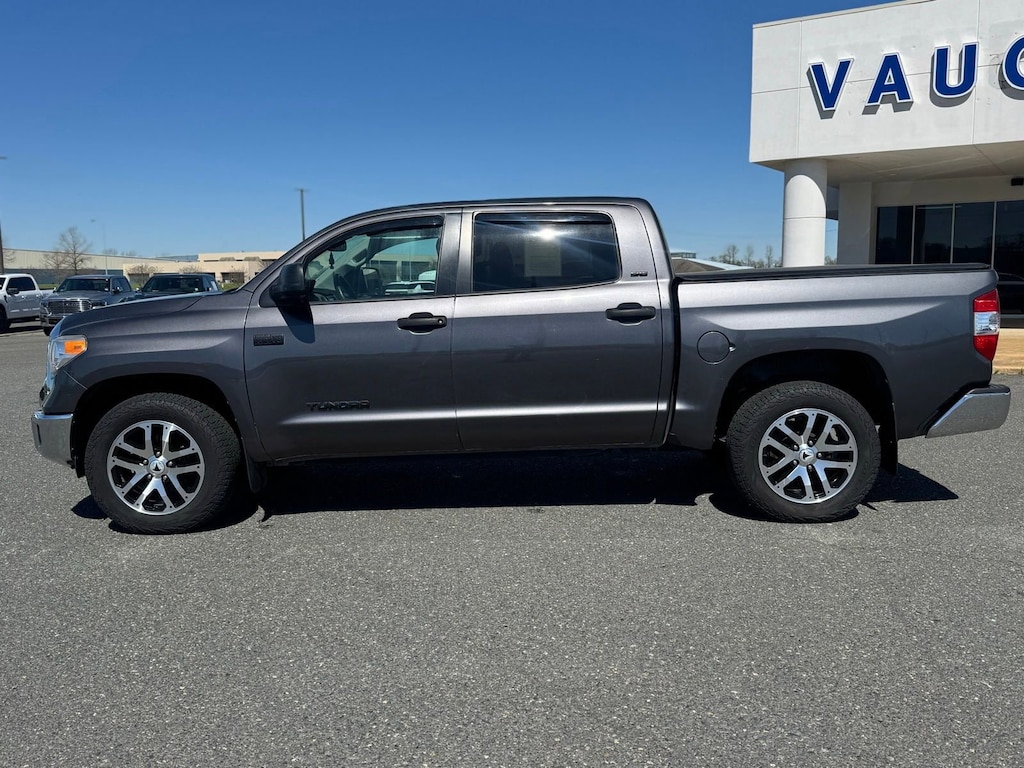 Used 2017 Toyota Tundra 2WD SR5 Truck