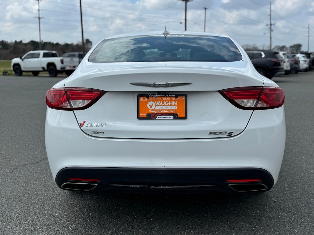 Used 2015 Chrysler 200 S Sedan