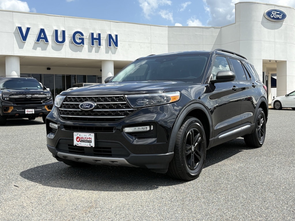 Used 2023 Ford Explorer XLT SUV