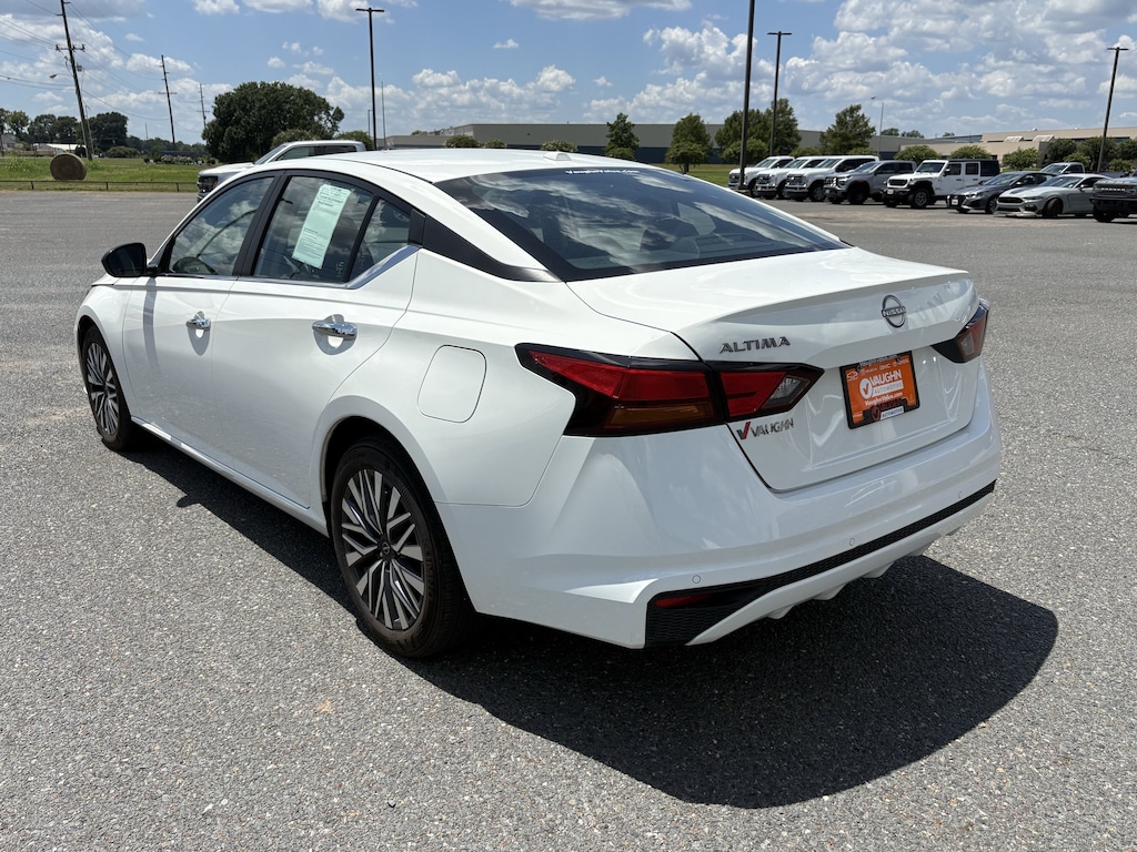 Used 2025 Nissan Altima SV