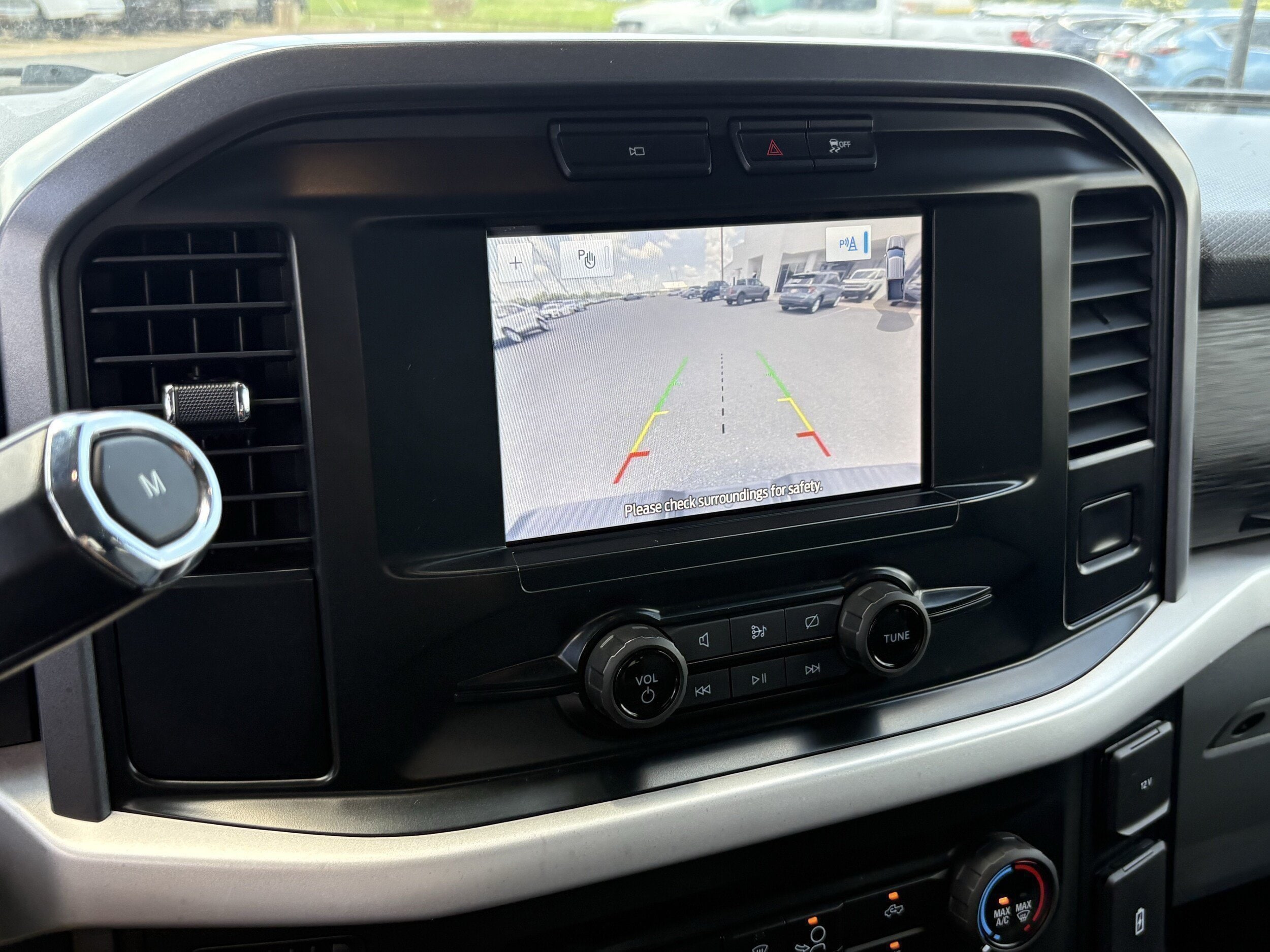 2023 Ford F-150 XLT - Photo 14