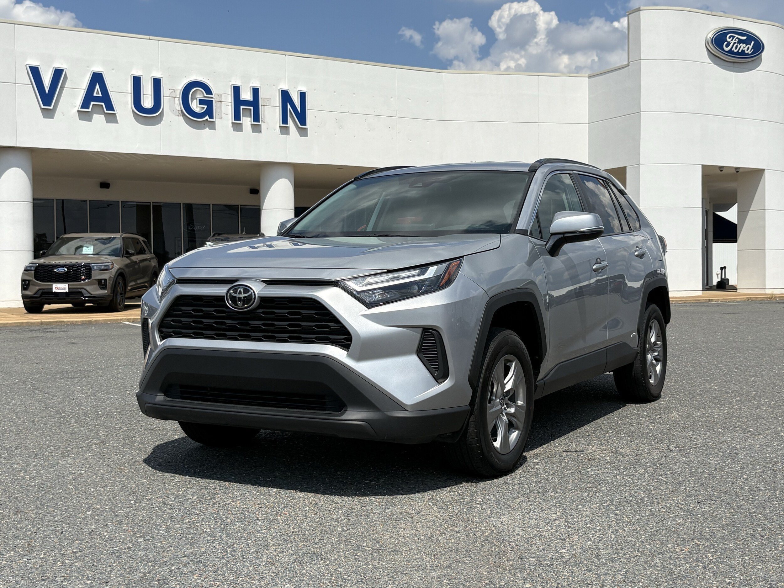 2025 Toyota RAV4 SUV 