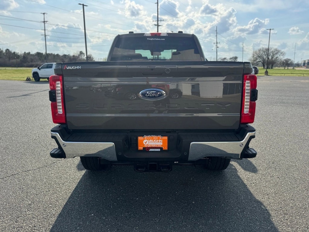 New 2026 Ford F-250 XLT Truck Crew Cab