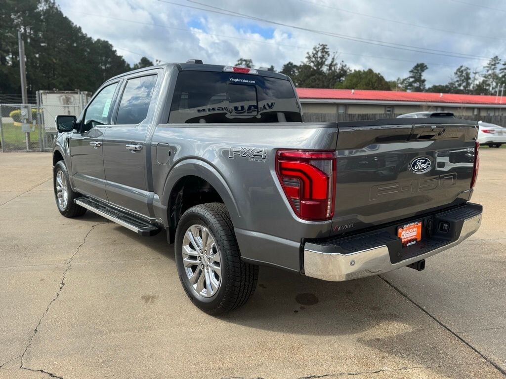 New 2025 Ford F-150 Lariat Truck