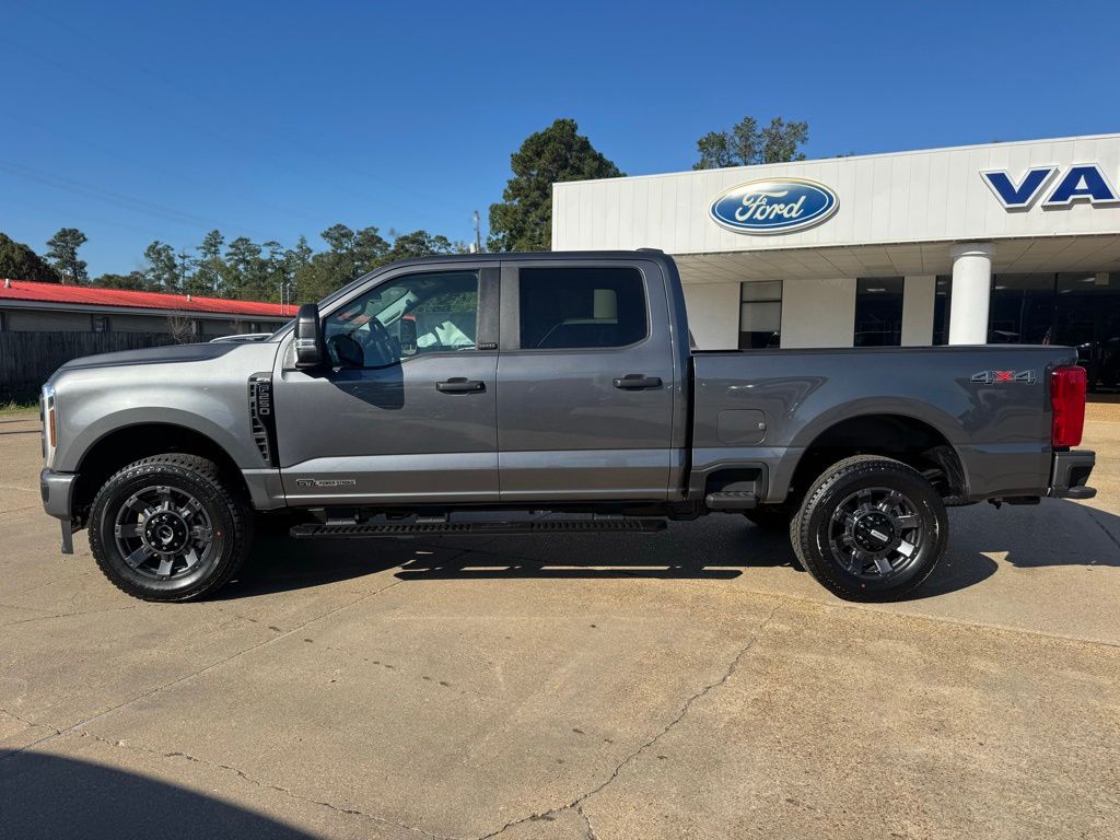 2026 Ford F-250 photo 2