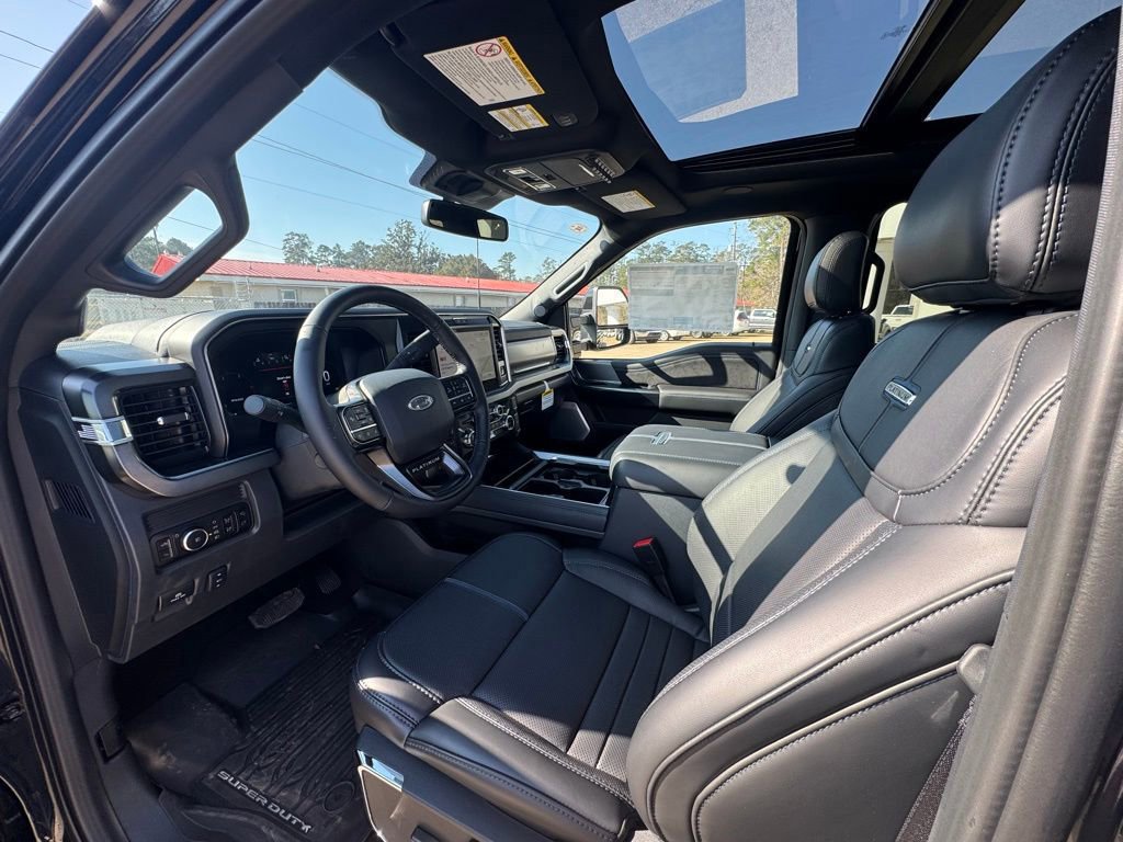2026 Ford F-250 Super Duty Platinum - Photo 10
