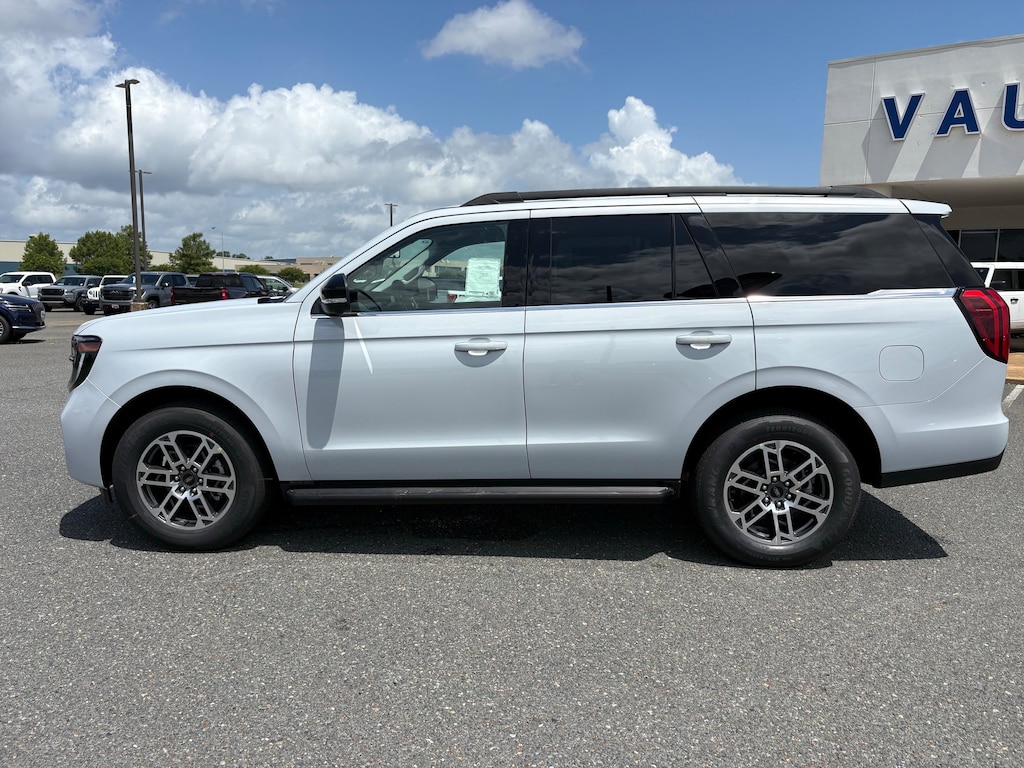New 2026 Ford Expedition Active SUV