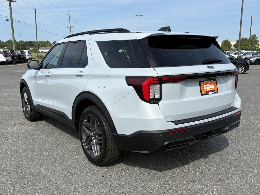 New 2026 Ford Explorer ST-Line SUV