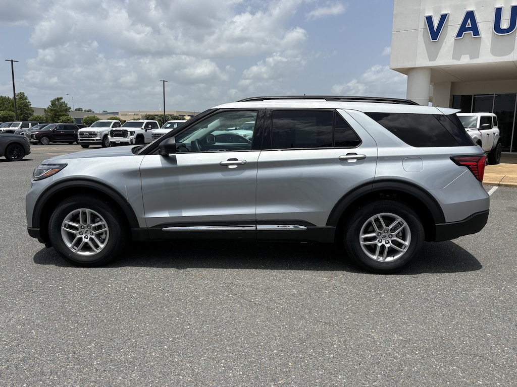 Used 2025 Ford Explorer Active SUV
