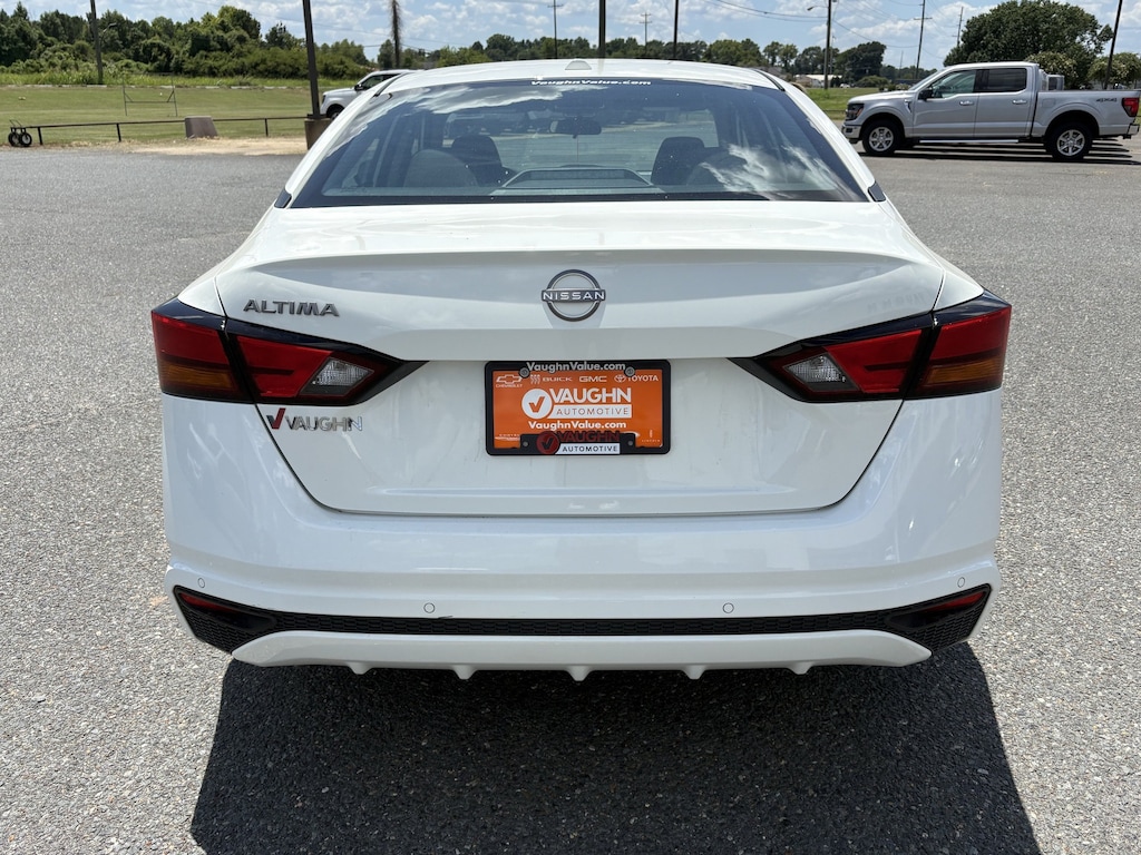Used 2025 Nissan Altima SV