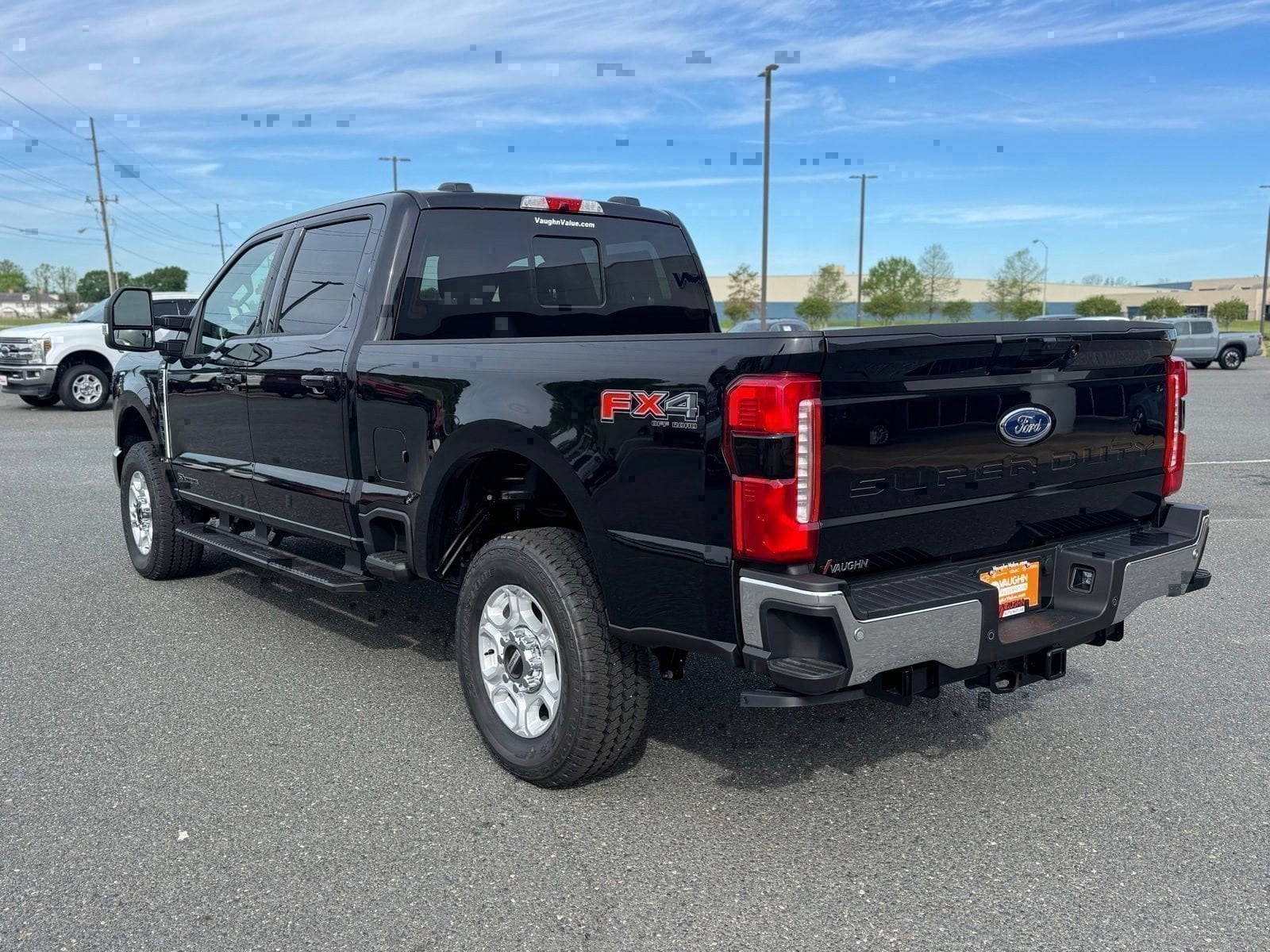 2026 Ford F-250 Super Duty XLT - Photo 3