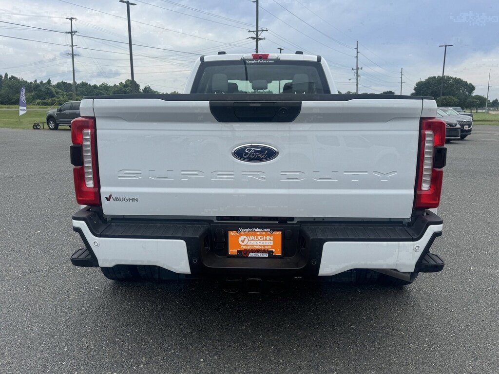 New 2026 Ford F-350 Truck Crew Cab