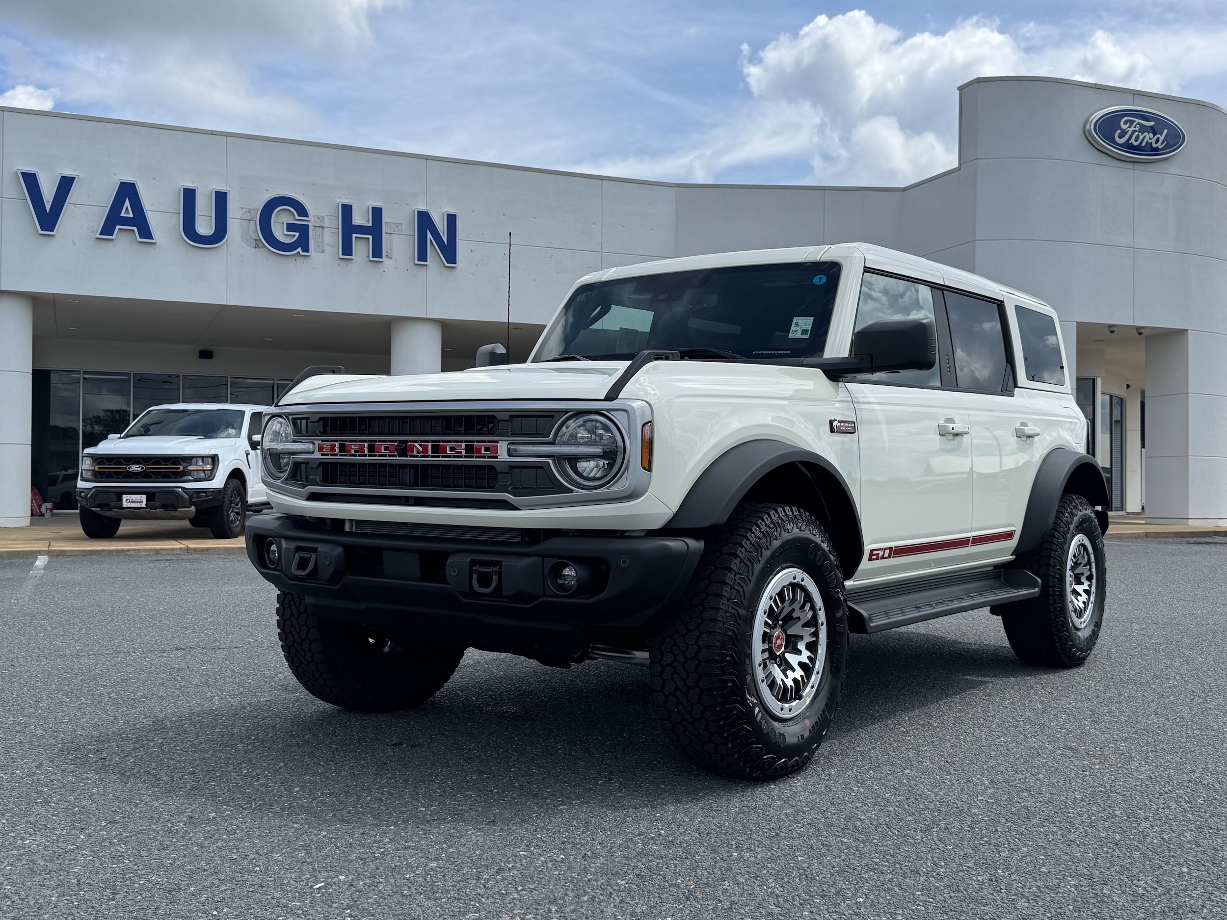 2026 Ford Bronco Outer Banks 4x4's photo