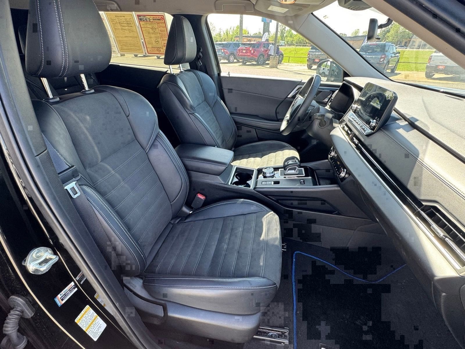 2024 Mitsubishi Outlander Plug-in Hybrid SE - Photo 21