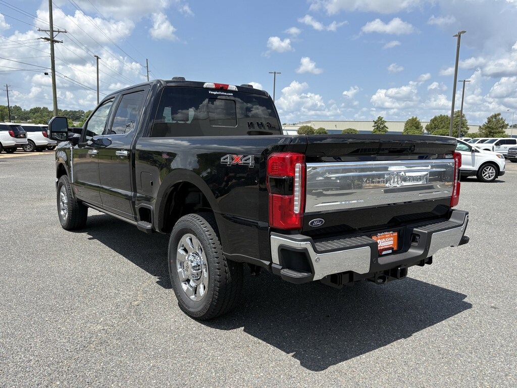 New 2026 Ford F-250 King Ranch Truck Crew Cab