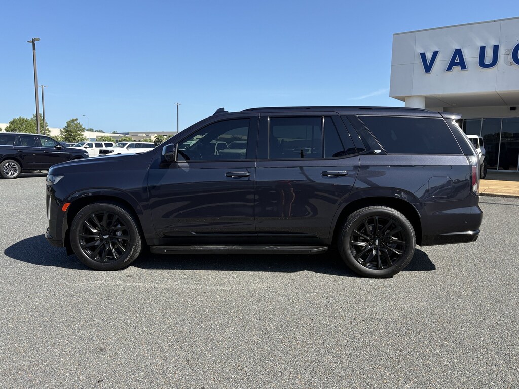 Used 2023 Cadillac Escalade 4WD Sport Platinum SUV