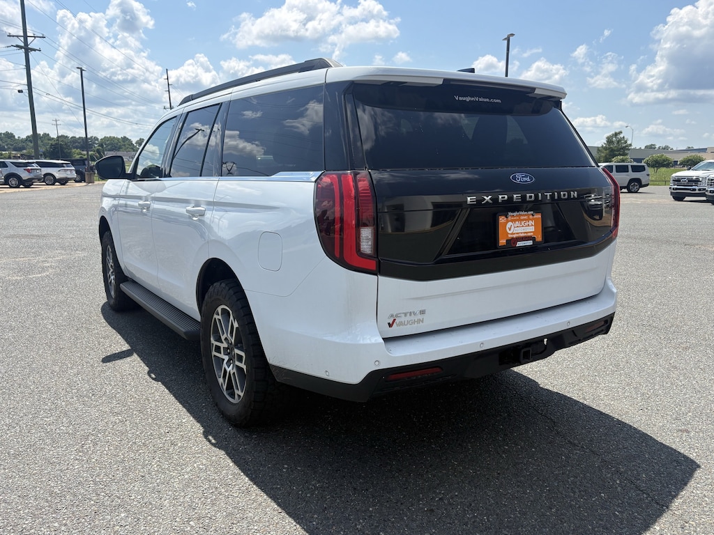 Used 2025 Ford Expedition Active SUV