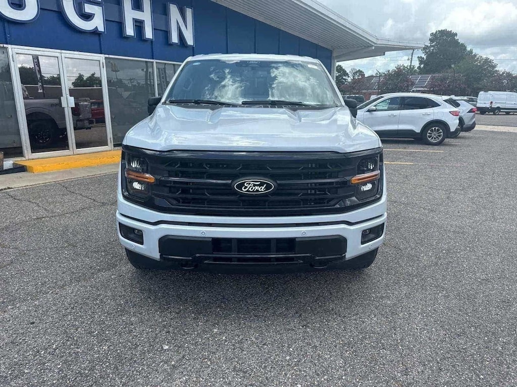 New 2025 Ford F-150 XLT Truck