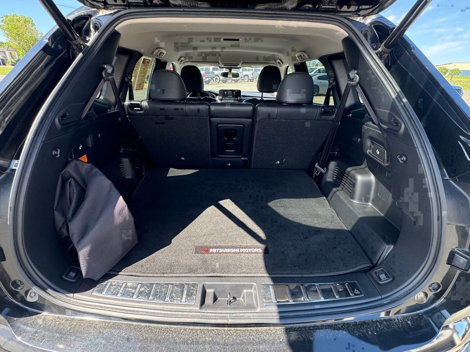 2024 Mitsubishi Outlander Plug-in Hybrid SE - Photo 18