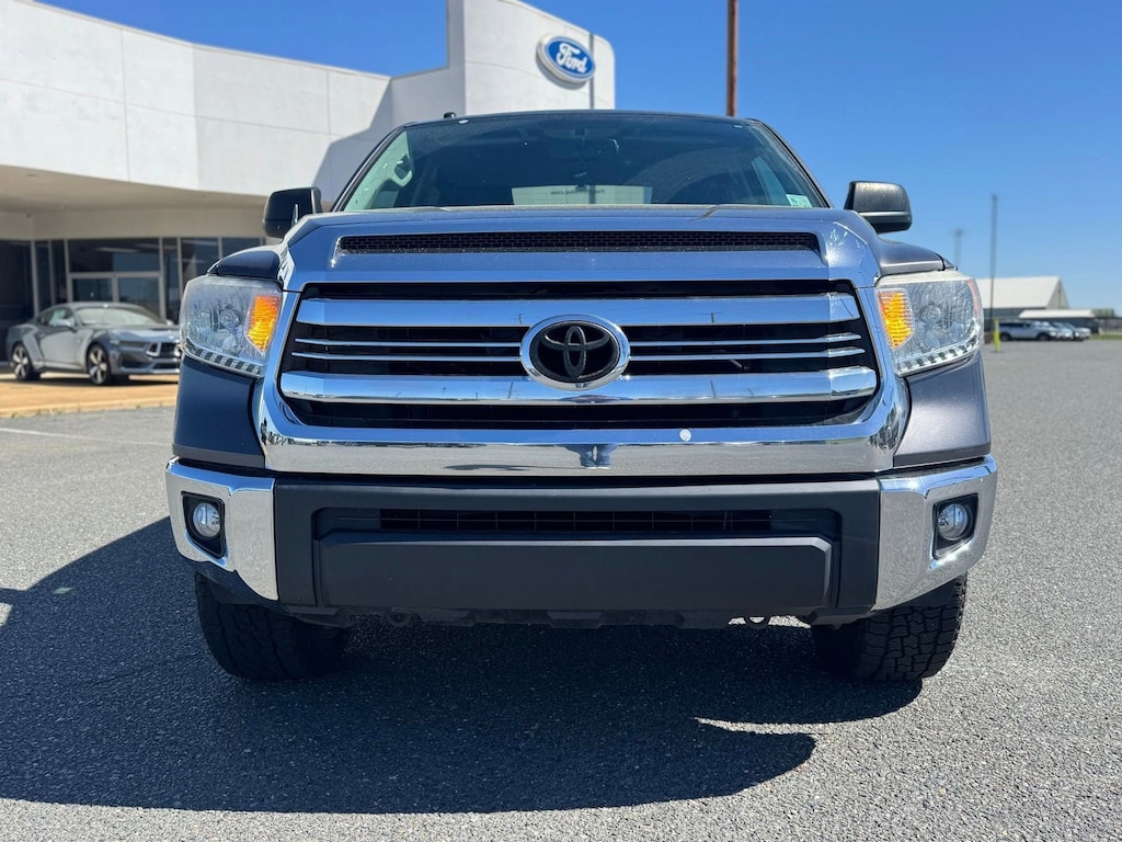 Used 2017 Toyota Tundra 2WD SR5 Truck
