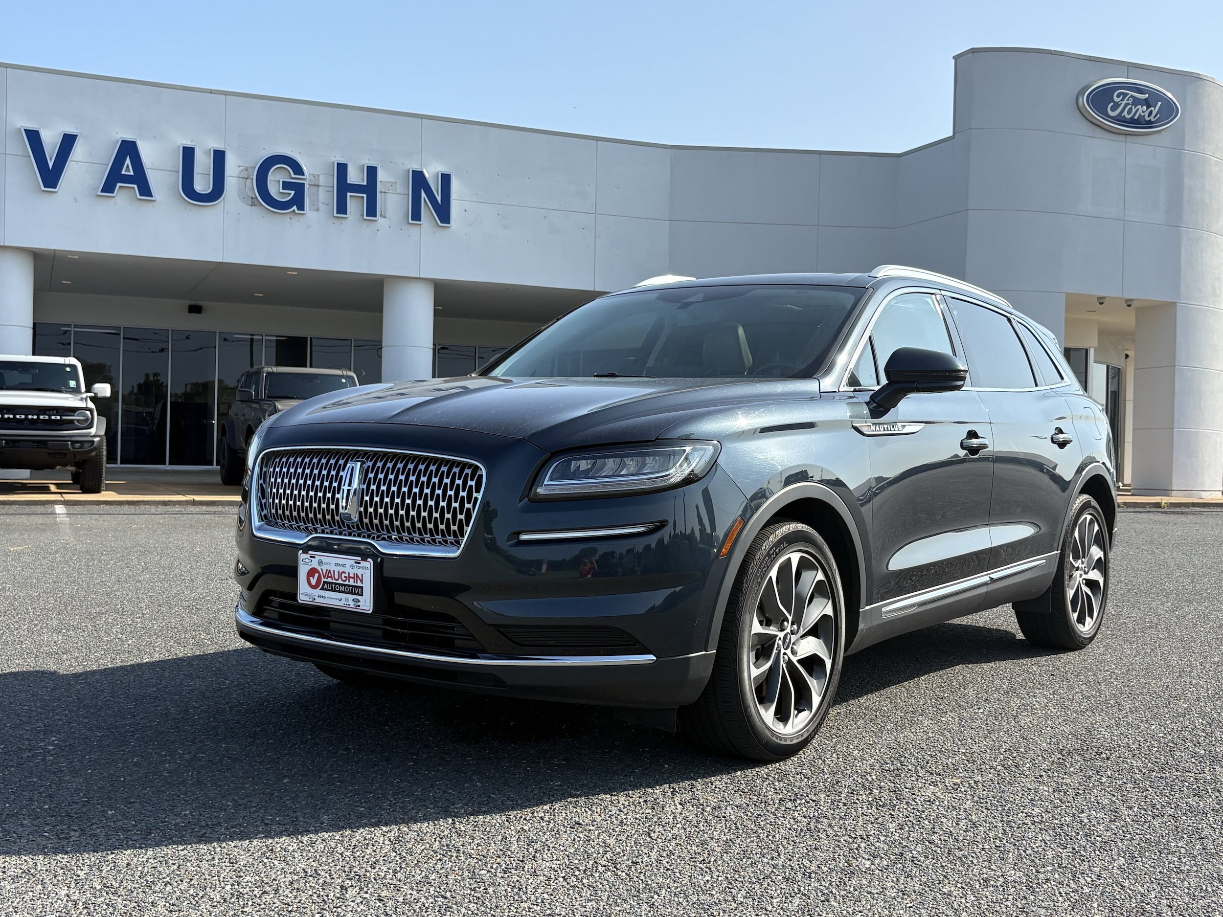 2023 Lincoln Nautilus Reserve