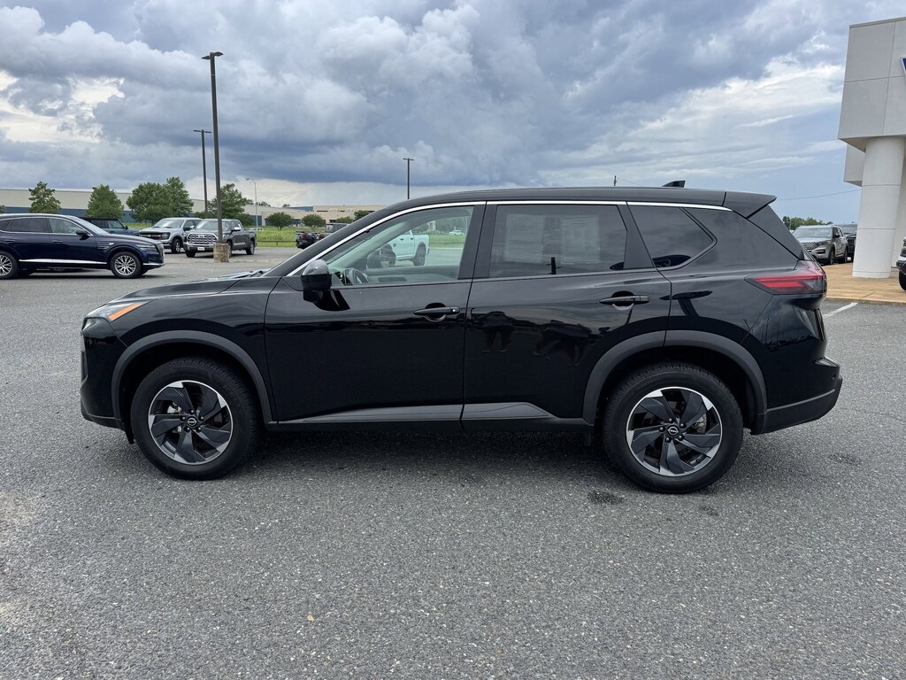 Used 2025 Nissan Rogue SV SUV