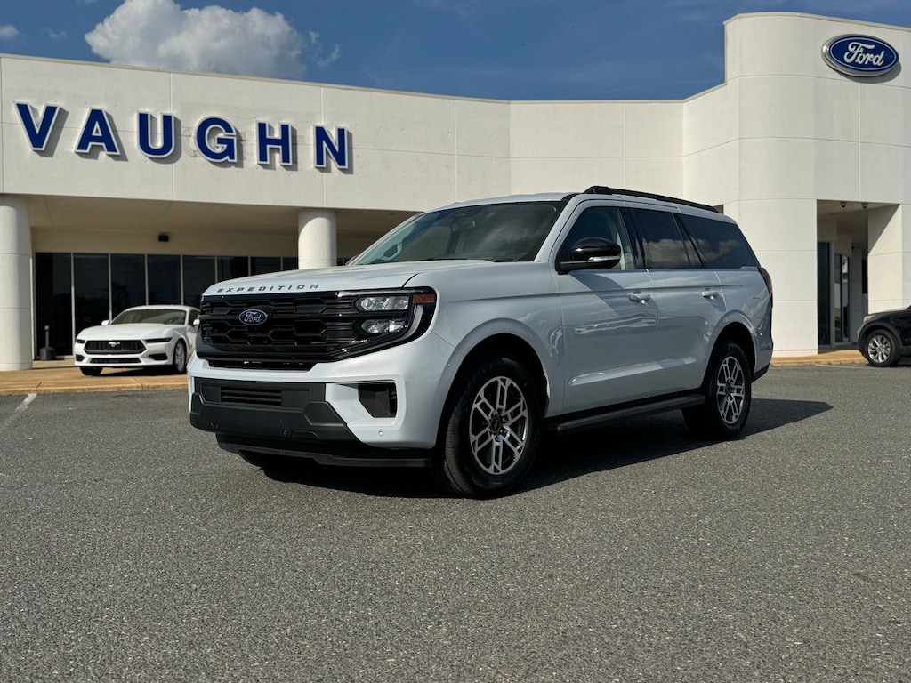 New 2026 Ford Expedition Active SUV