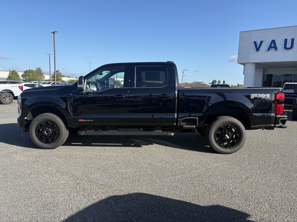 New 2026 Ford F-250 XLT Truck Crew Cab