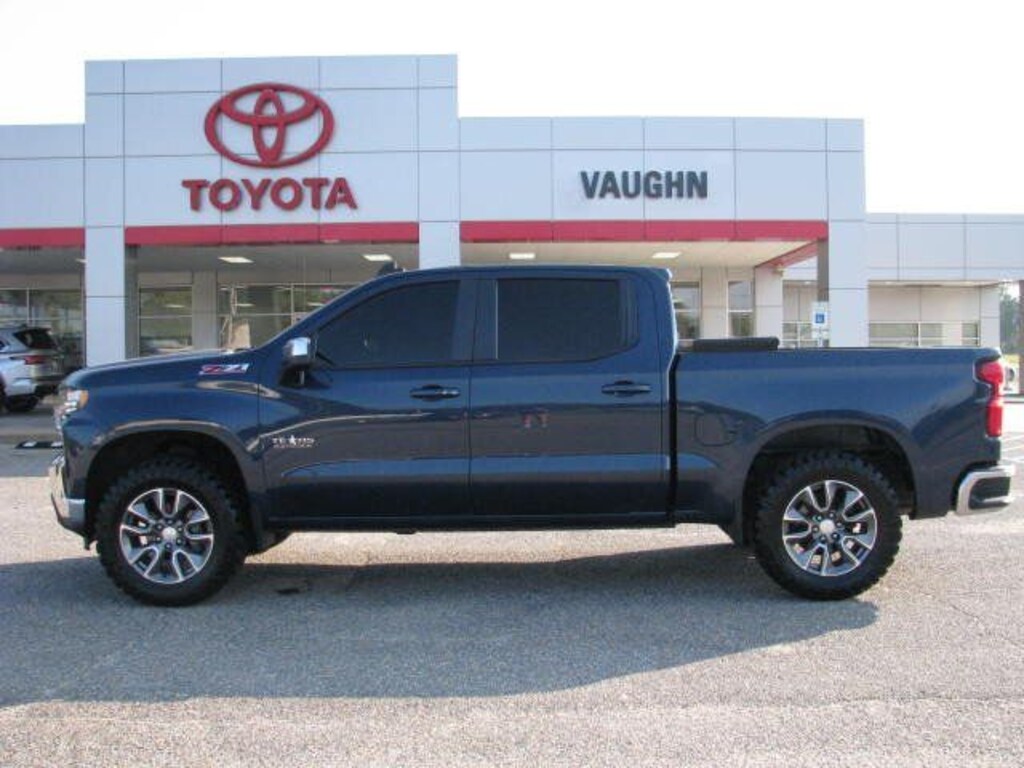 Used 2021 Chevrolet Silverado 1500 LT Truck