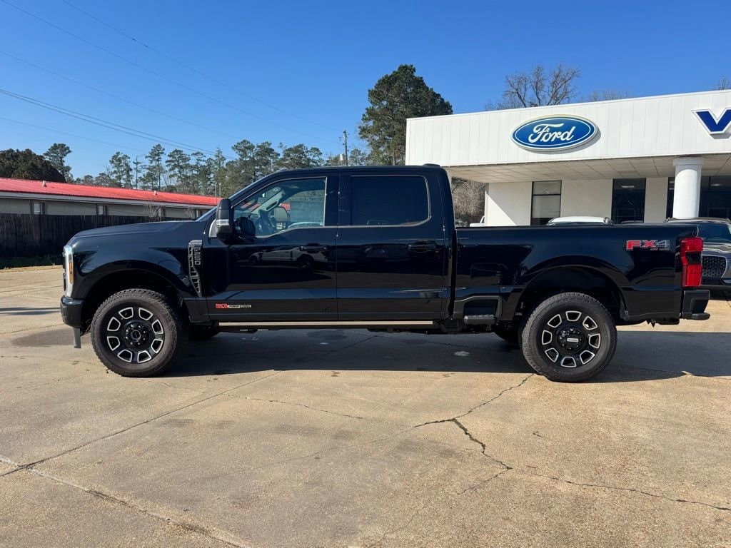 New 2026 Ford Super Duty F-250 SRW Platinum Truck