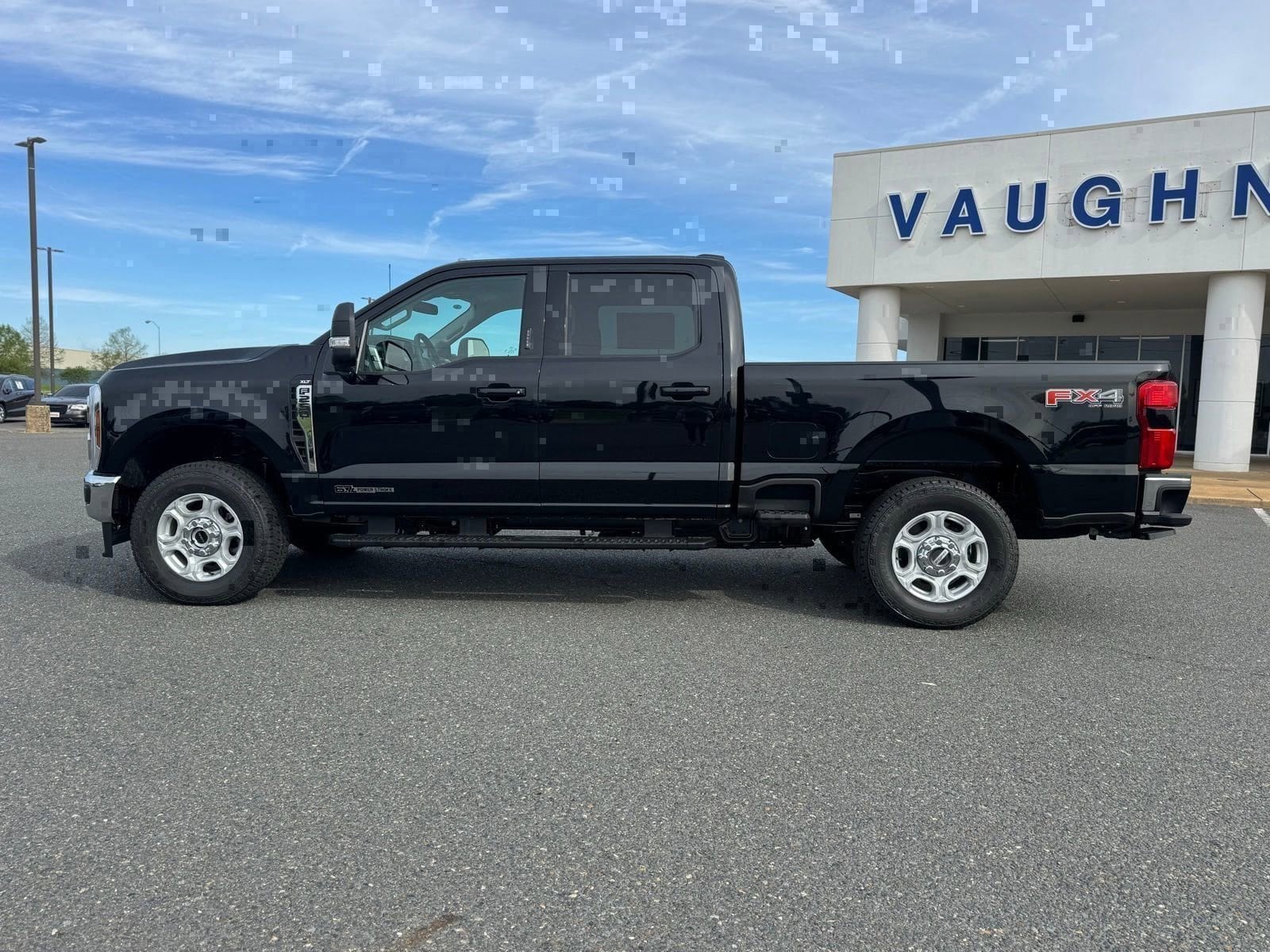2026 Ford F-250 Super Duty XLT - Photo 2