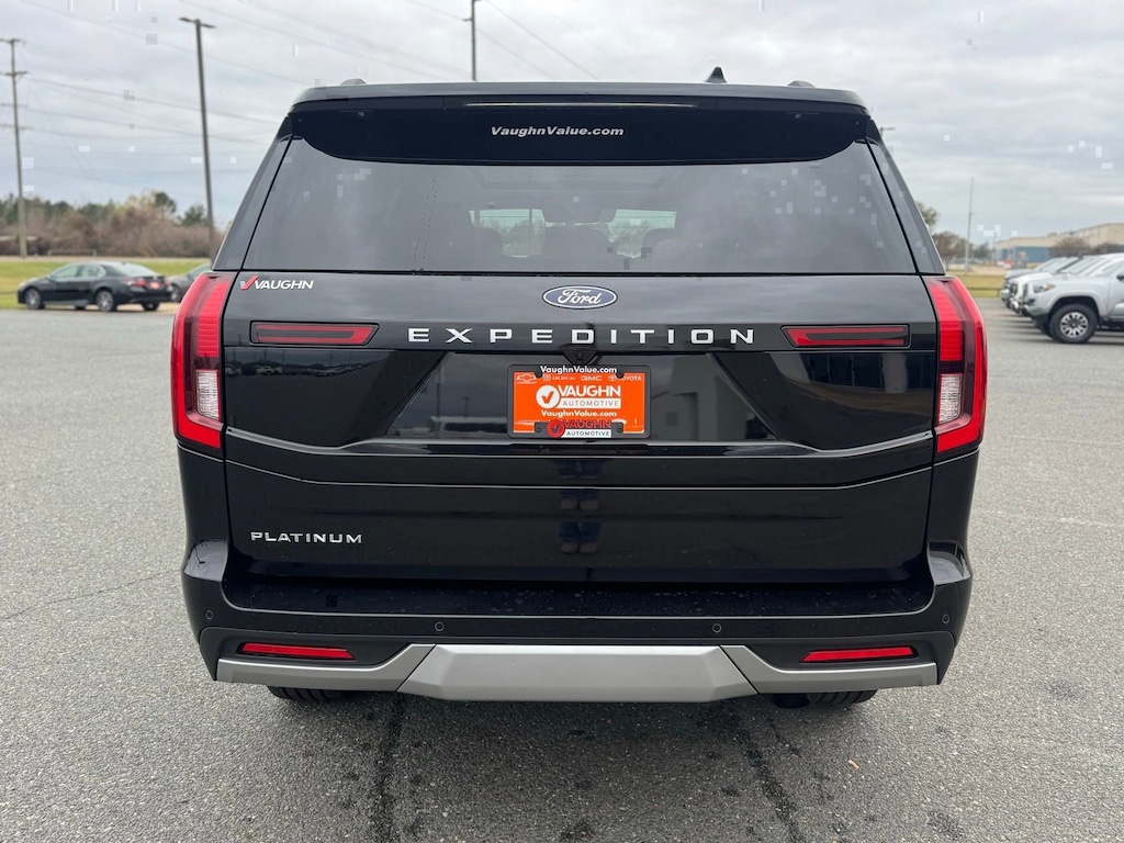 New 2025 Ford Expedition Platinum SUV