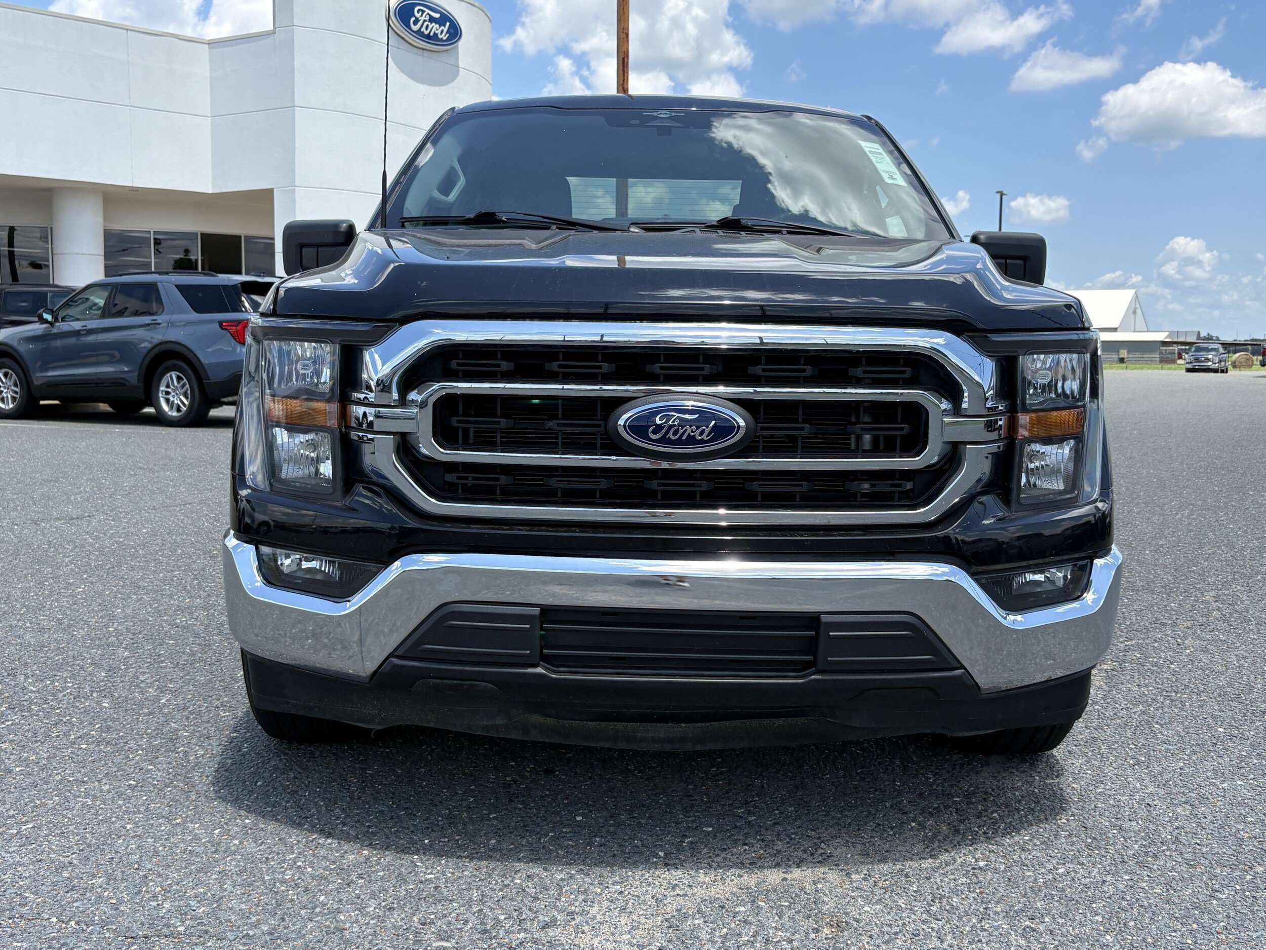 2023 Ford F-150 XLT - Photo 7